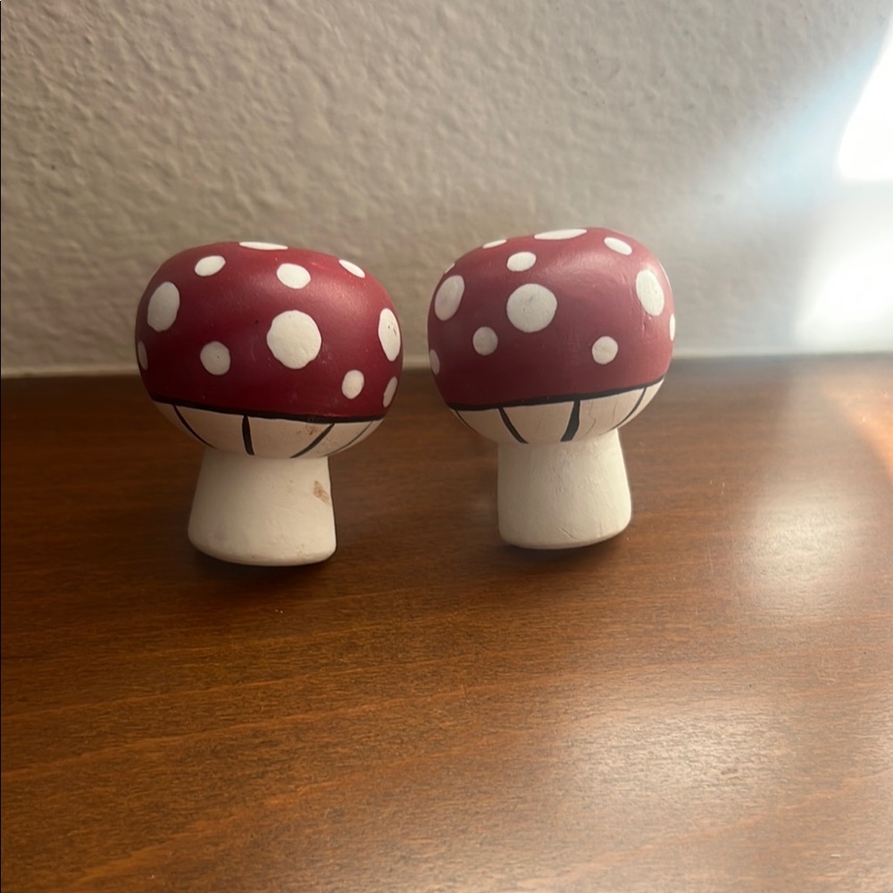 Decorative Red Mushroom drawer or wardrobe knobs